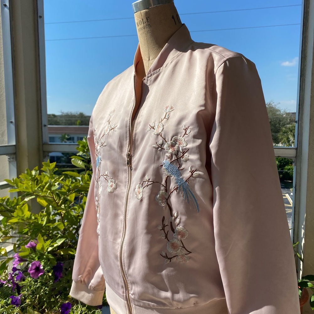 Pink jacket - Picture 2 of 4